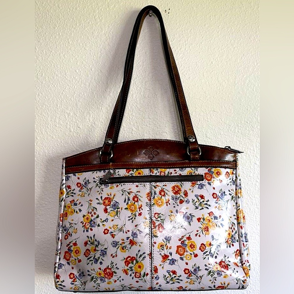 Patricia Nash White Floral Mini Bag with Brown Trim and Wallet